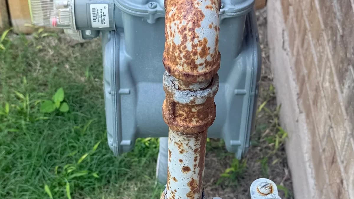 Featured image for: Detecting Gas Leaks: Essential Safety Tips