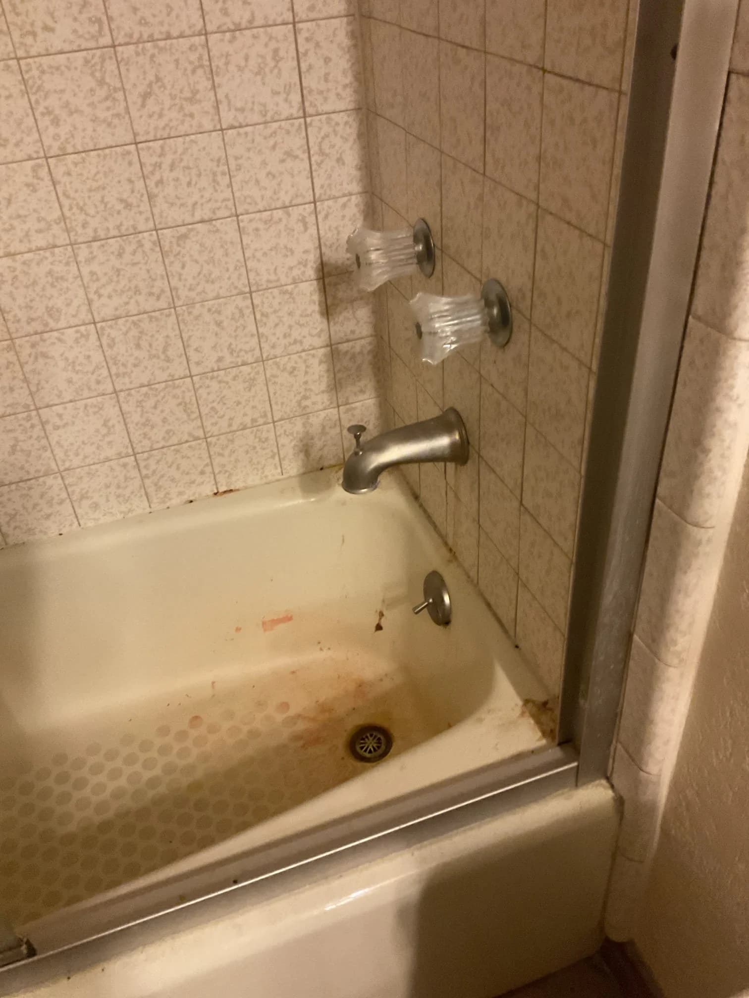 Featured image for: Is Your Bathtub Leaking? How to Spot and Solve Common Leak Problems in Austin Homes