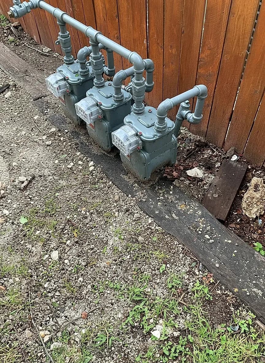 Gas Line Repair in Austin: Safety Signs, Shutoffs, and Service options